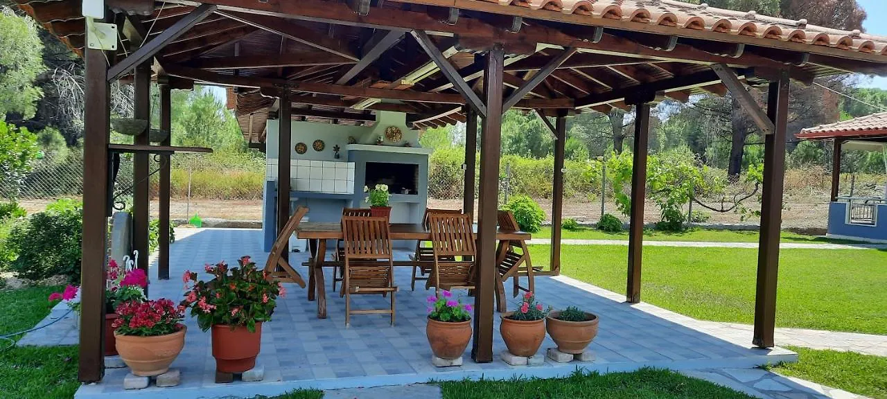 Maria - Pavlos Studios And Apartments Vourvourou